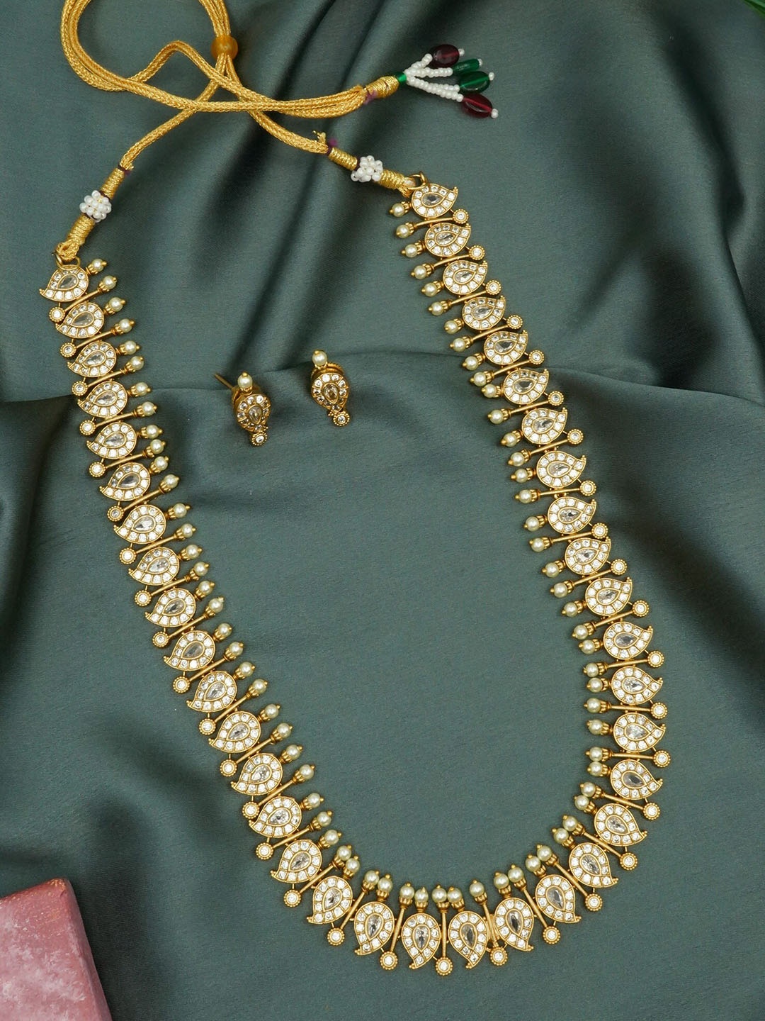 

GRIIHAM Gold-Plated White CZ-Studded & Pearl Beaded Jewellery Set