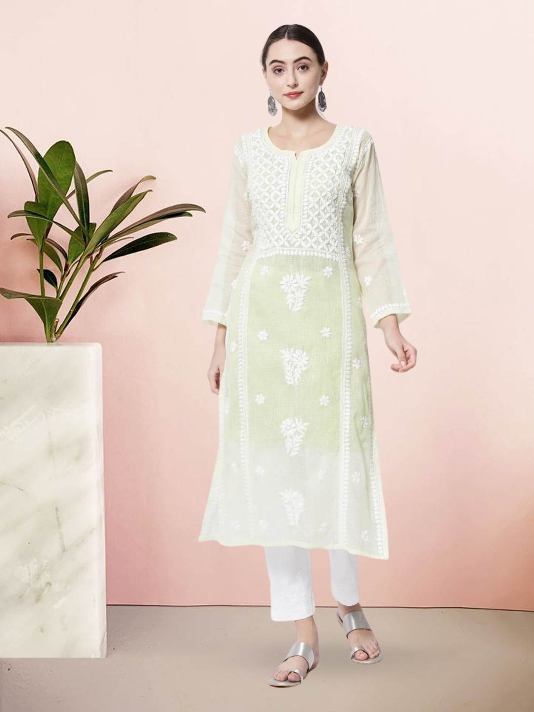 

PARAMOUNT CHIKAN Women Yellow Chikankari Embroidered Ethnic Motifs Cotton Straight Kurta