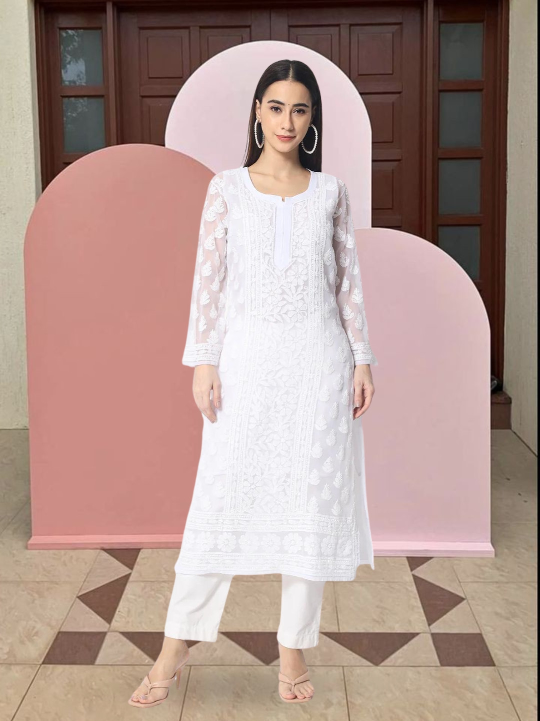 

PARAMOUNT CHIKAN Women White Chikankari Hand Embroidered Ethnic Motifs Straight Kurta