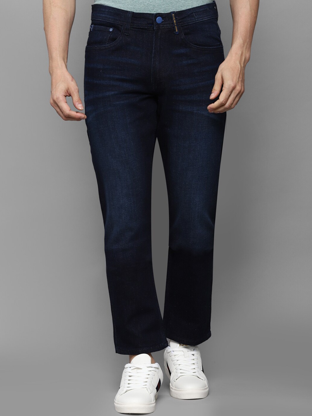 

Allen Solly Sport Men Navy Blue Light Fade Jeans
