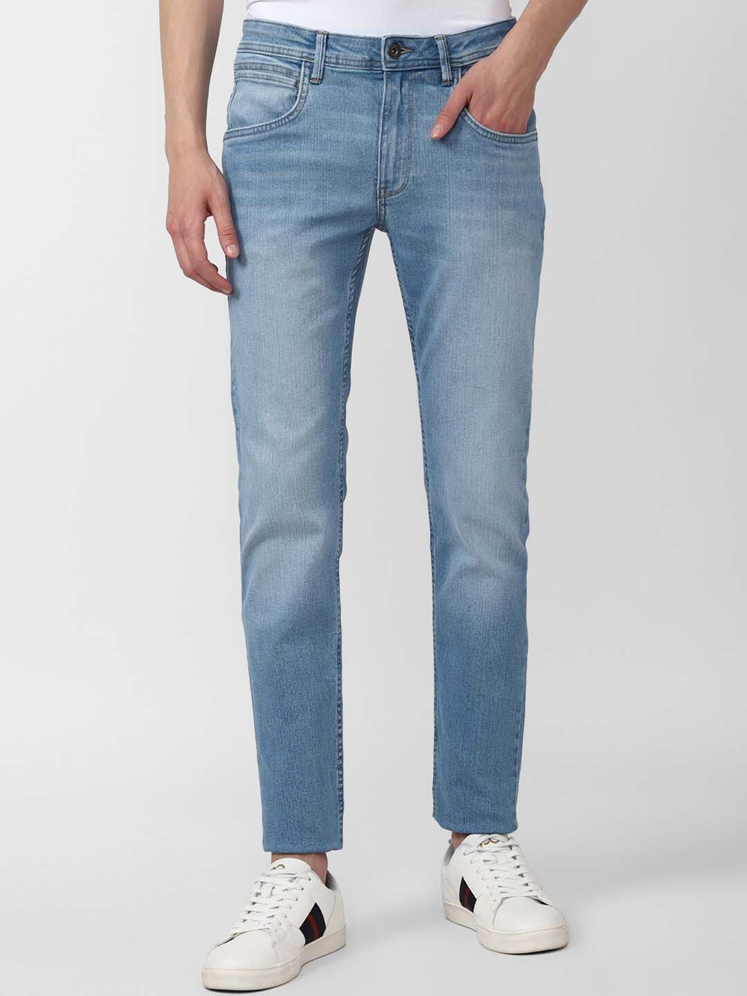 

V Dot Men Blue Skinny Fit Light Fade Jeans