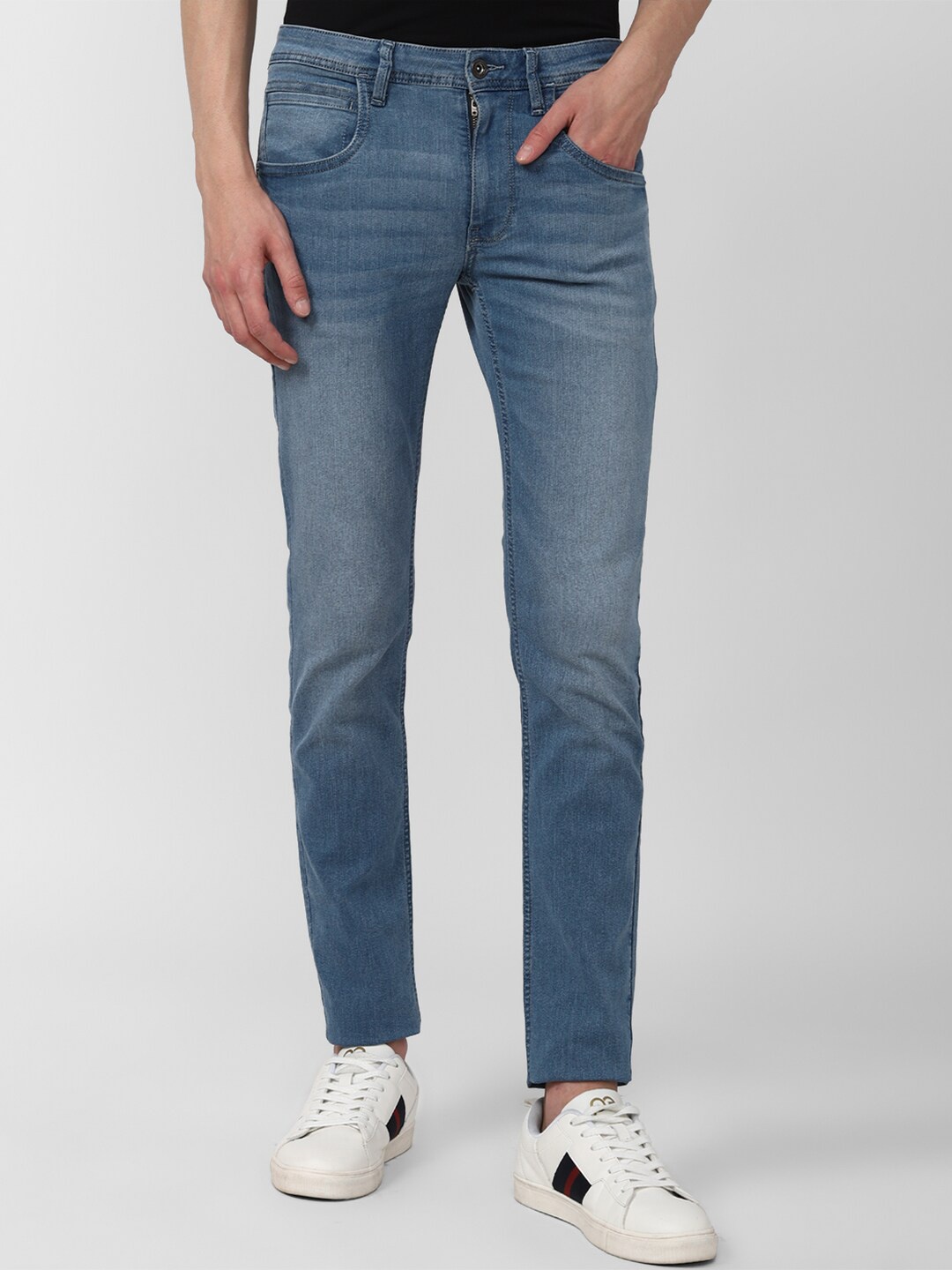 

V Dot Men Blue Skinny Fit Light Fade Jeans
