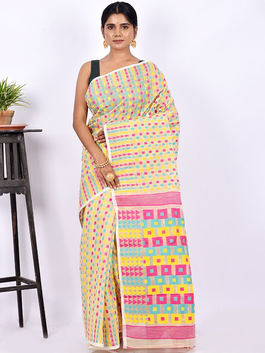 

AllSilks Cream-Coloured & Pink Pure Cotton Taant Saree