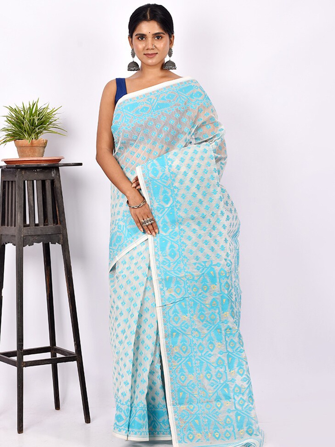 

AllSilks White & Blue Ethnic Motifs Pure Cotton Taant Saree