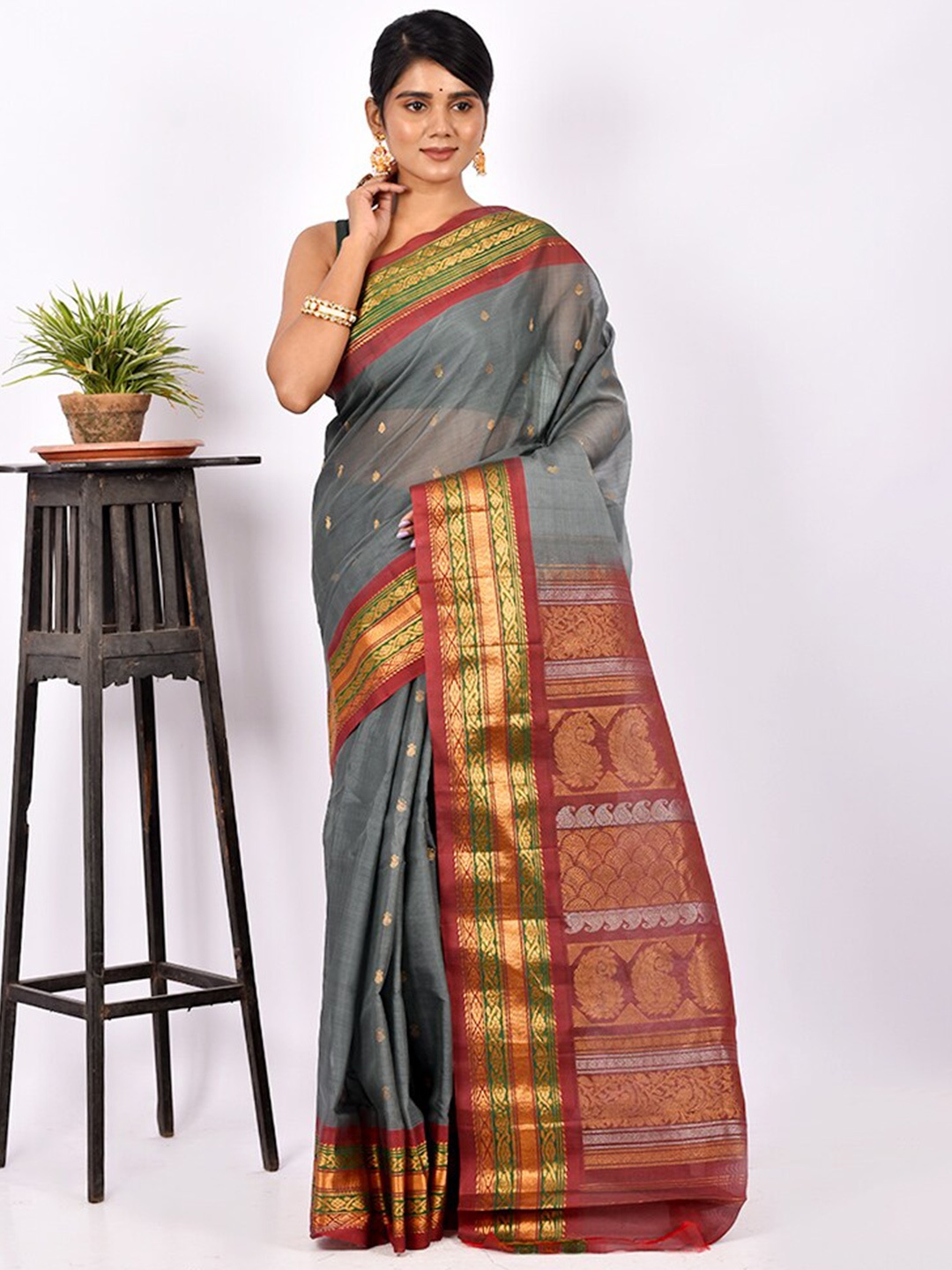 

AllSilks Grey & Red Ethnic Motif Zari Pure Silk Gadwal Saree