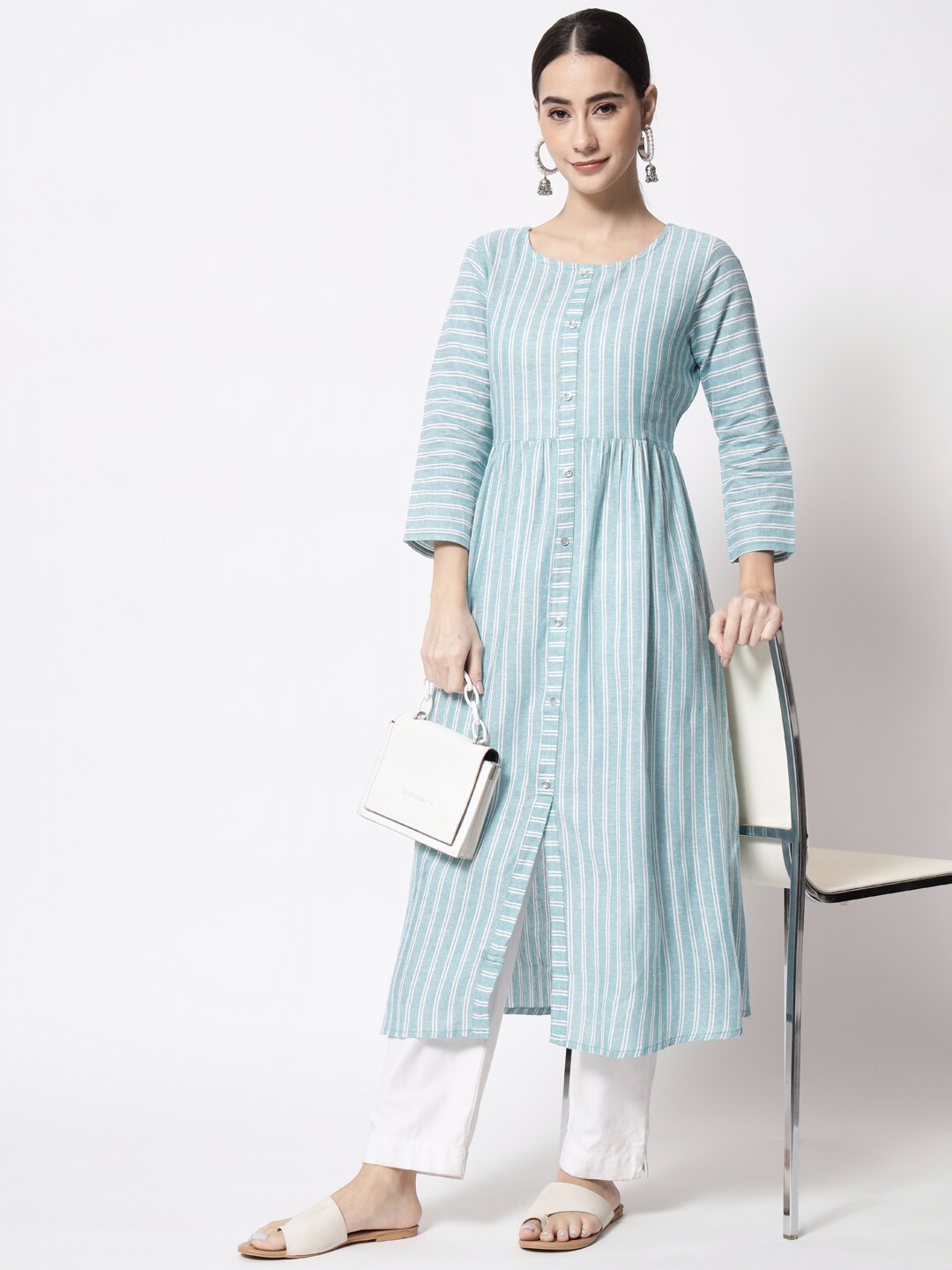 

Vastralay Striped Cotton Kurta, Blue
