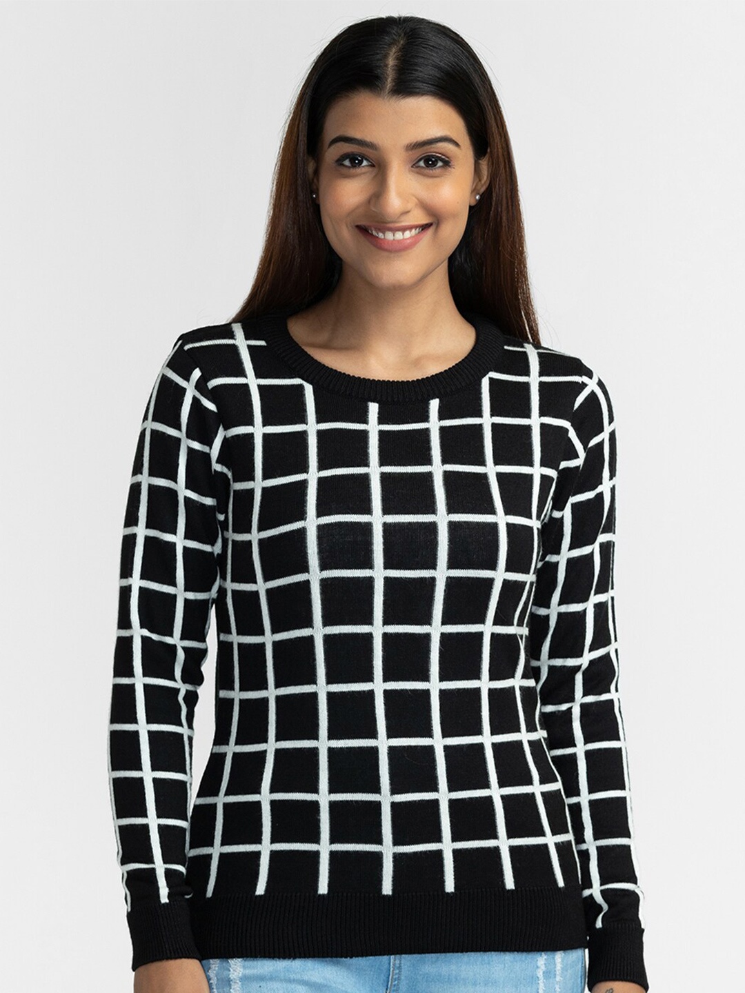 

Globus Women Black & White Checked Checked Pullover