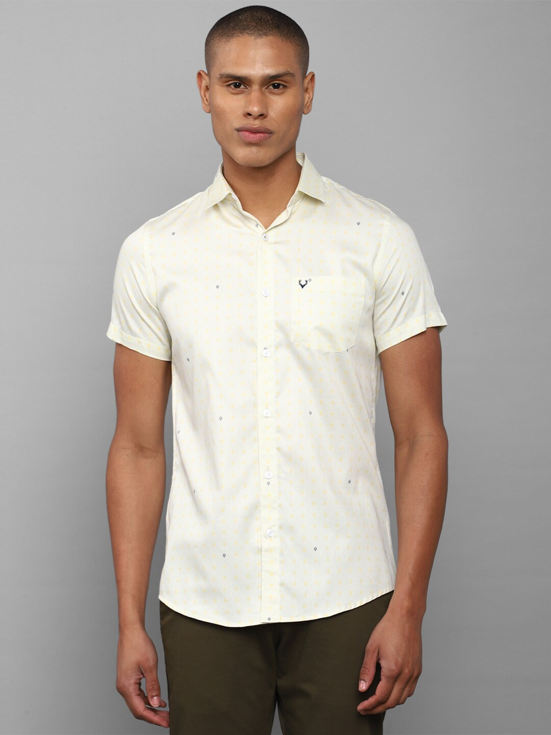 

Allen Solly Men Cotton Slim Fit Printed Casual Shirt, Cream