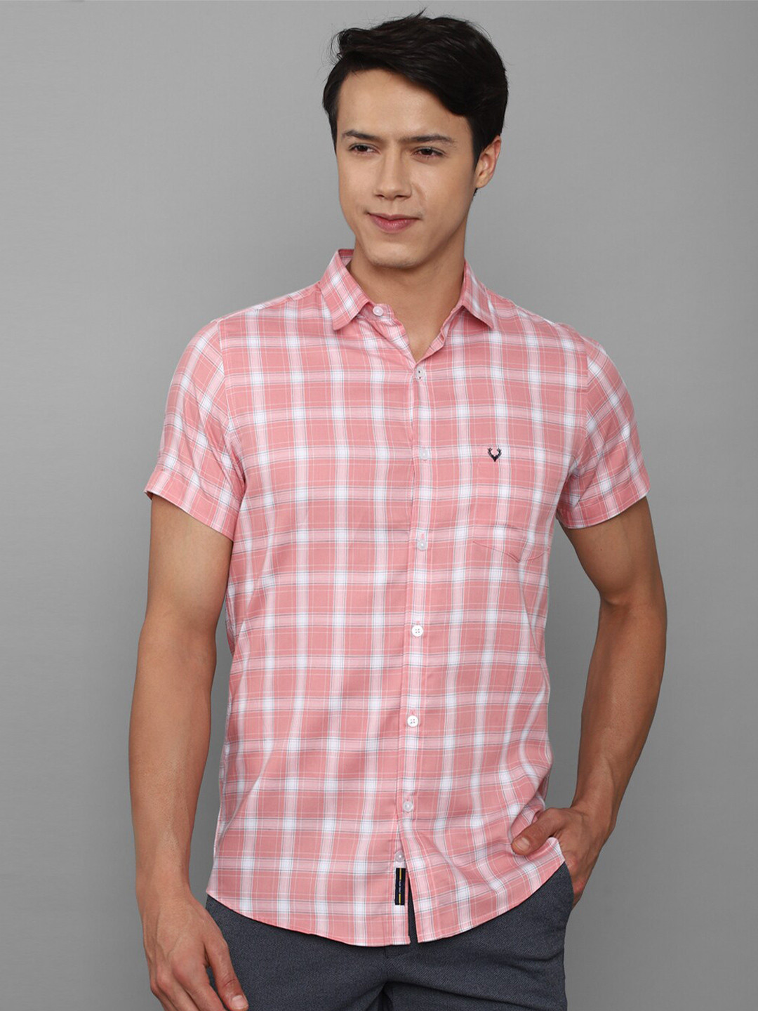 

Allen Solly Men Pink Cotton Slim Fit Checked Casual Shirt