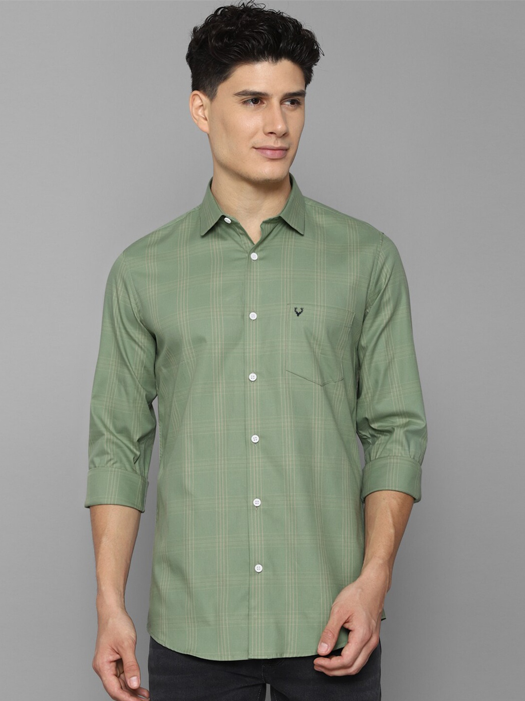 

Allen Solly Men Green Slim Fit Checked Cotton Casual Shirt