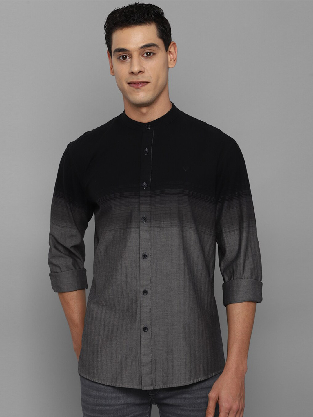 

Allen Solly Sport Men Black Ombre Pure Cotton Casual Shirt