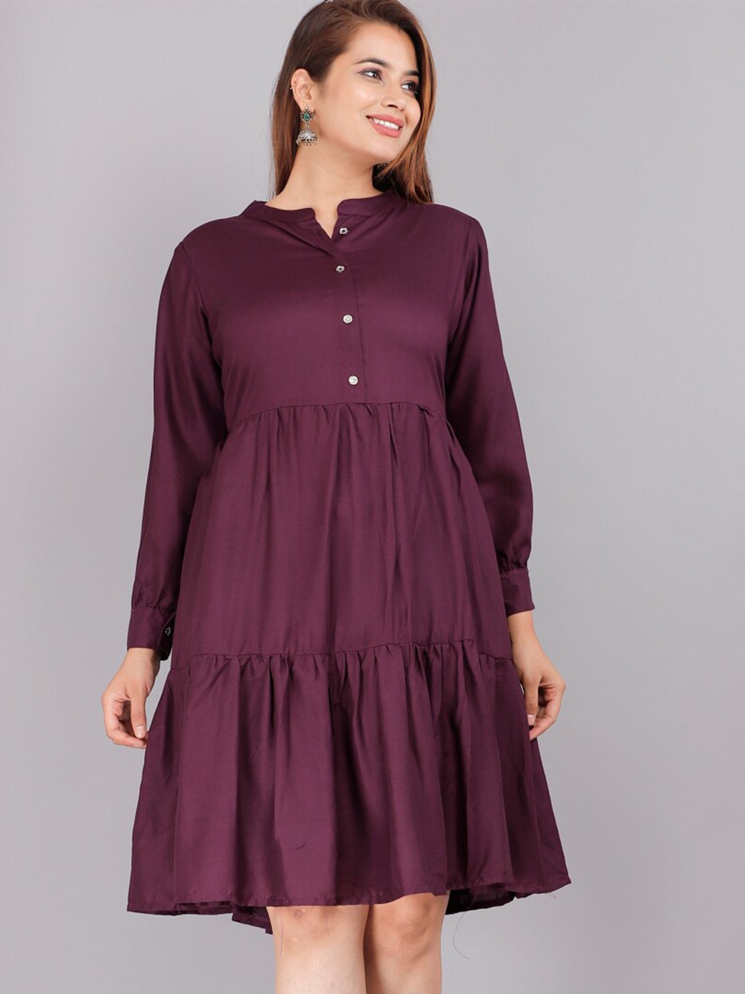 

Vastralay Women Purple Fit & Flared Tiered Midi Dress