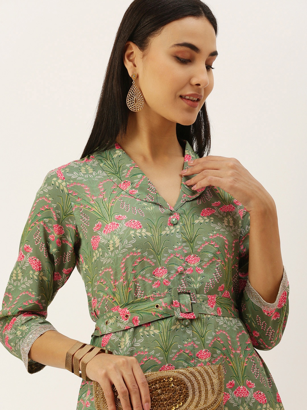 

HEEPOSH Women Green & Pink Floral Printed Kurta with Trousers
