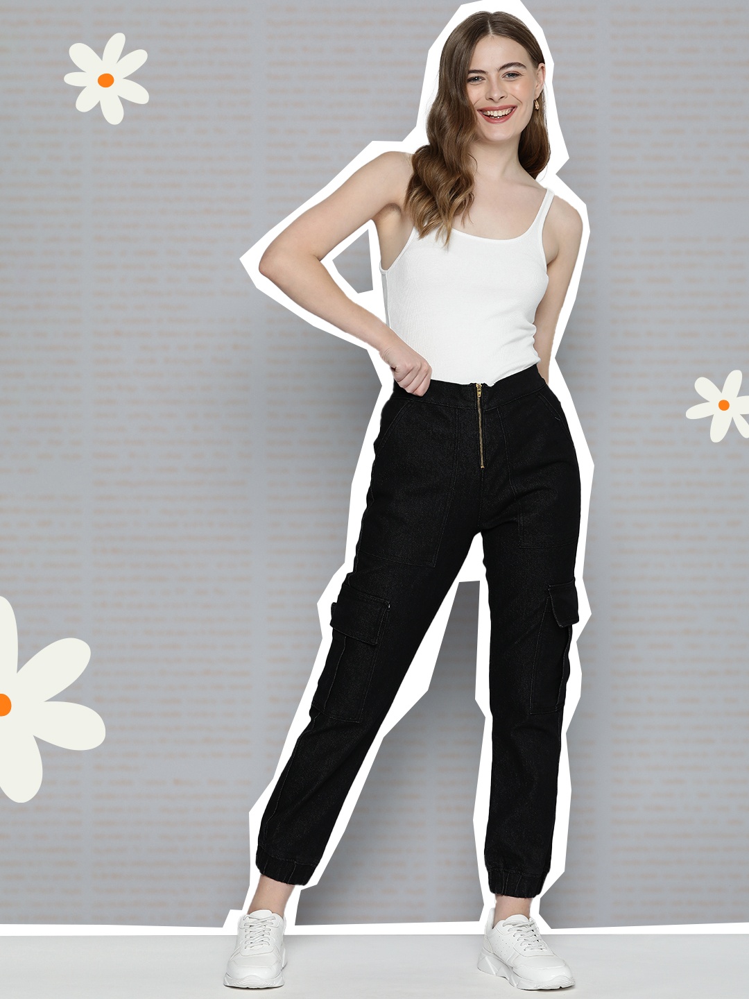 

Mast & Harbour Women Light Fade Stretchable Cargo Jogger, Black