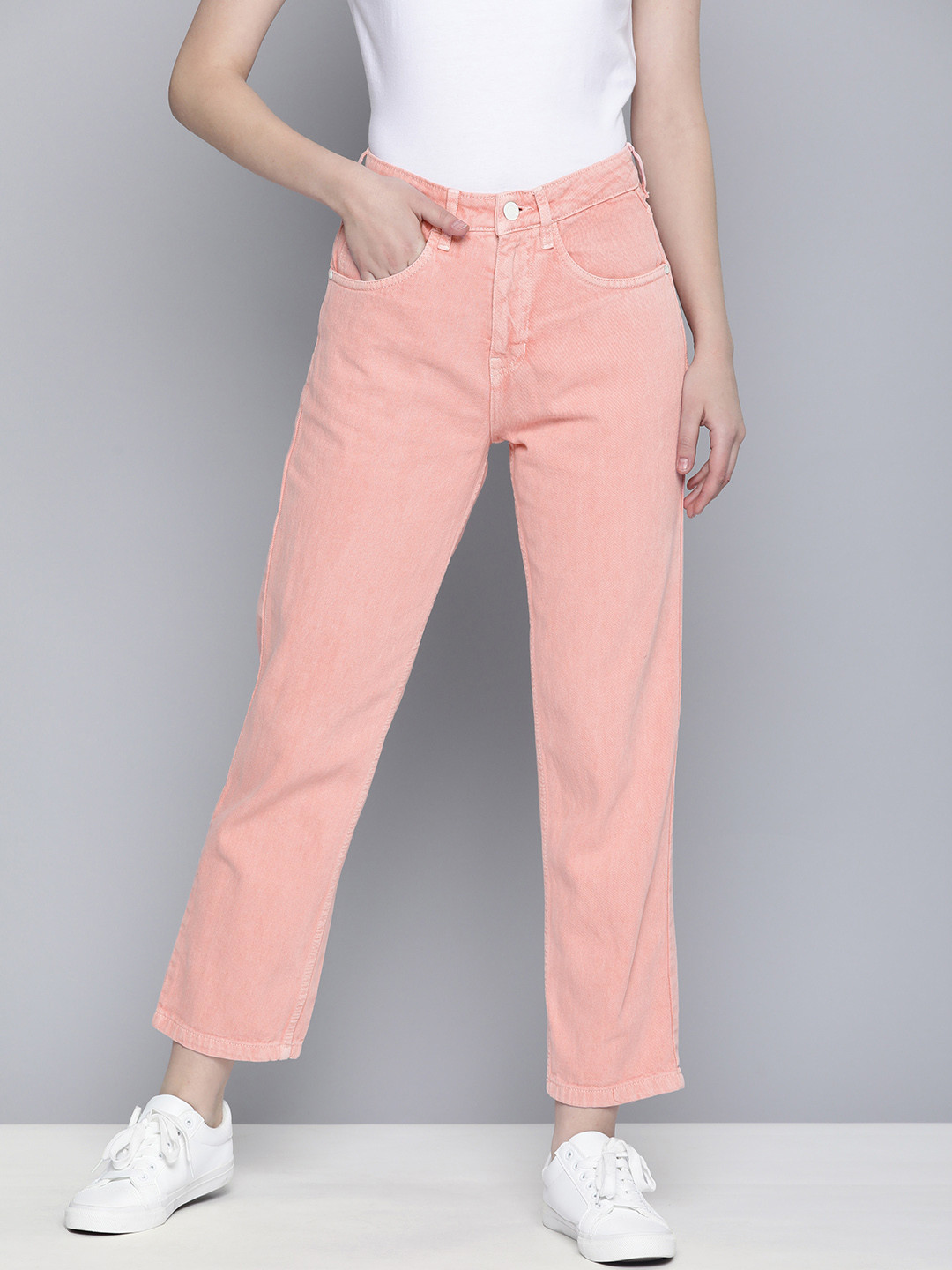 

Mast & Harbour Women Straight Fit Jeans, Pink