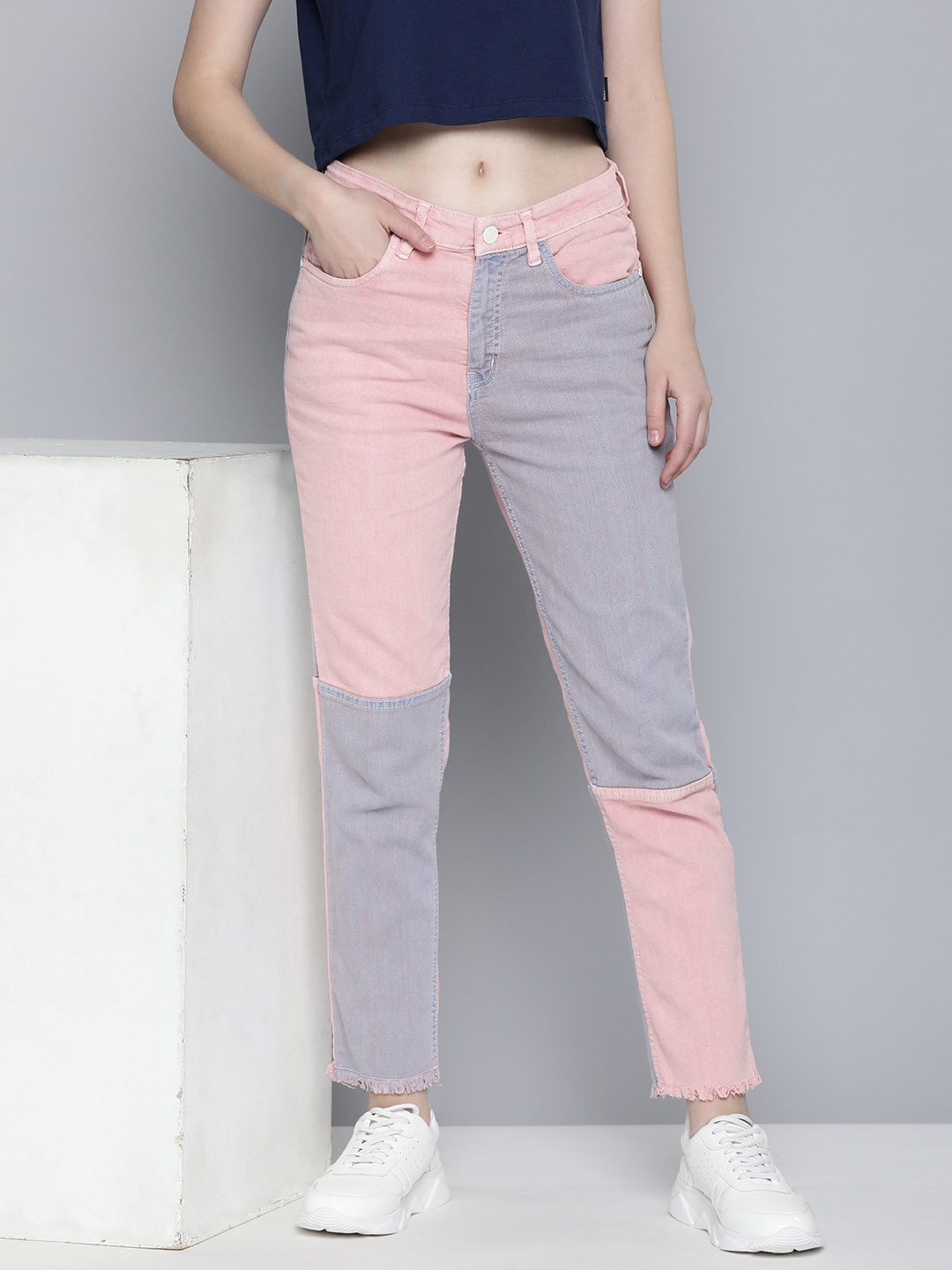 

Mast & Harbour Women Pure Cotton Slim Fit Colourblocked Jeans, Pink