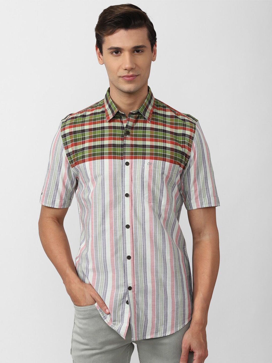 

Peter England Casuals Men Off White Slim Fit Striped Casual Cotton Shirt