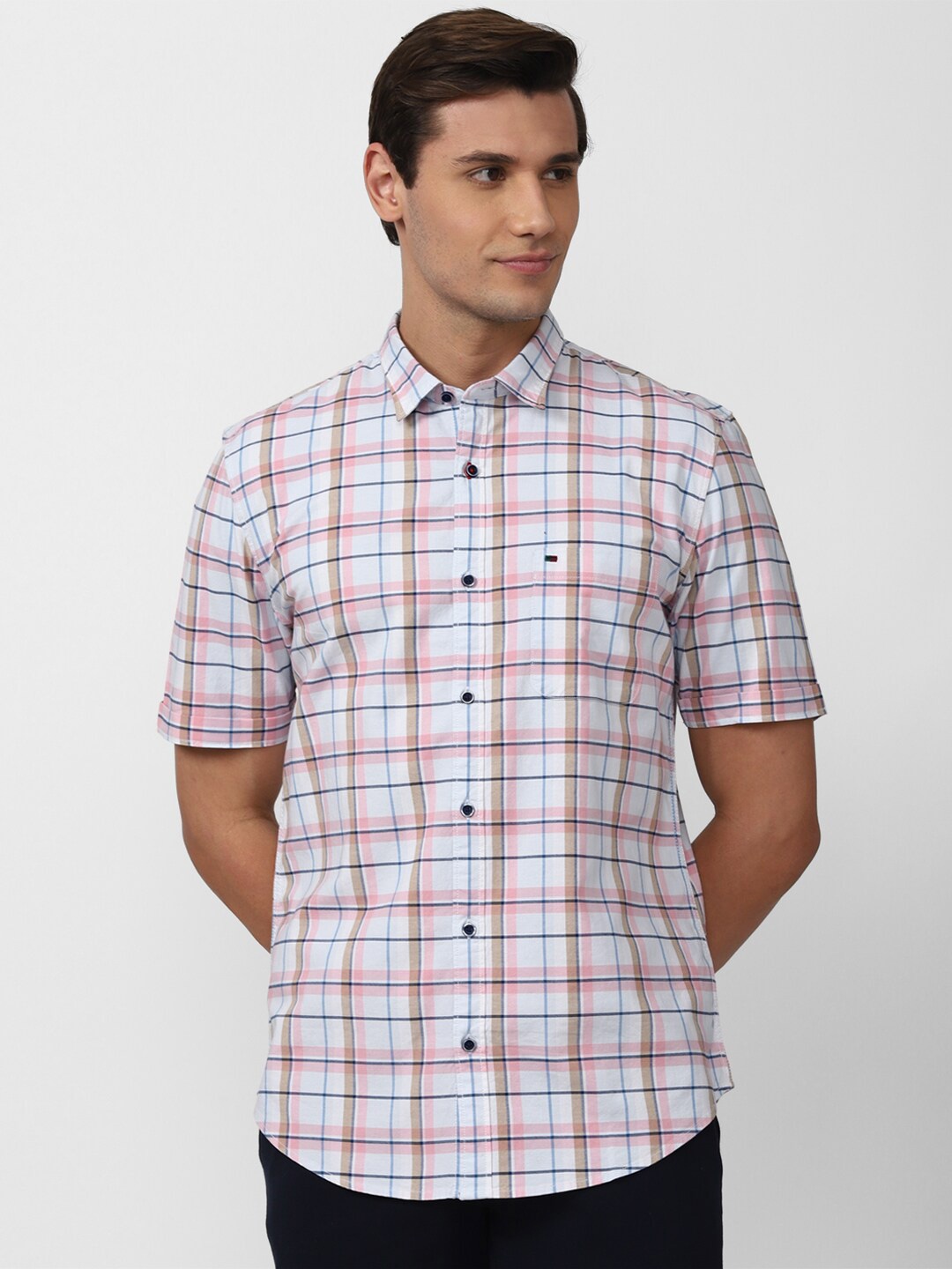 

Peter England Casuals Men White Slim Fit Tartan Checks Checked Casual Cotton Shirt