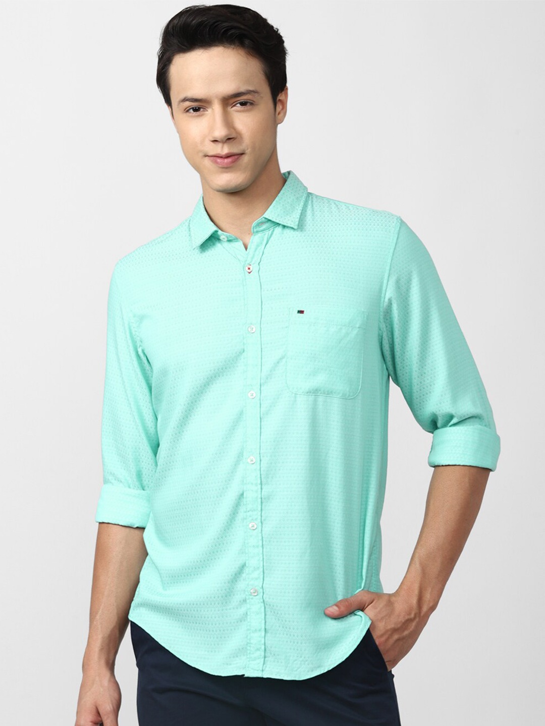 

Peter England Casuals Men Blue Slim Fit Casual Shirt