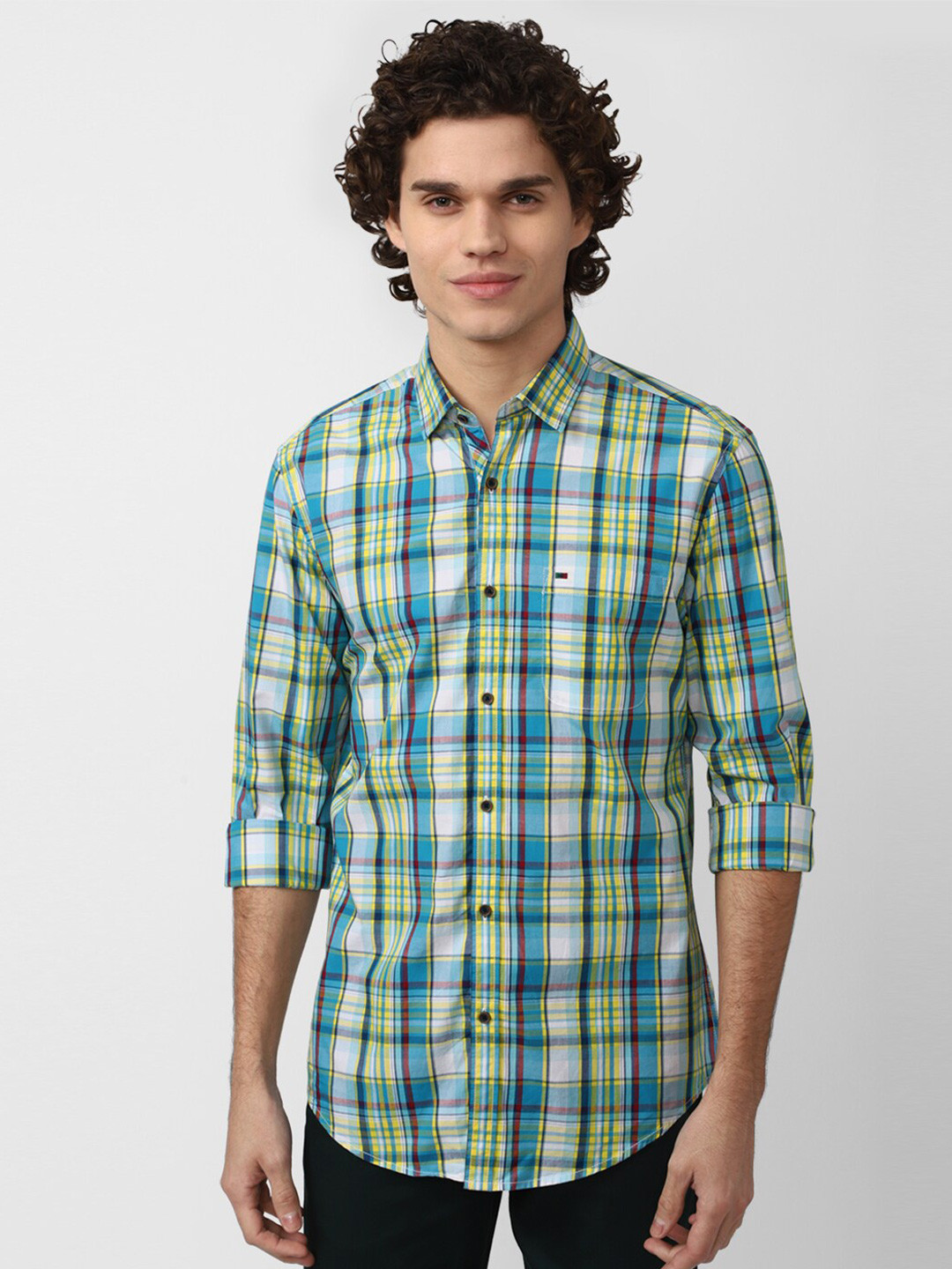 

Peter England Casuals Men Green Slim Fit Tartan Checks Checked Casual Cotton Shirt