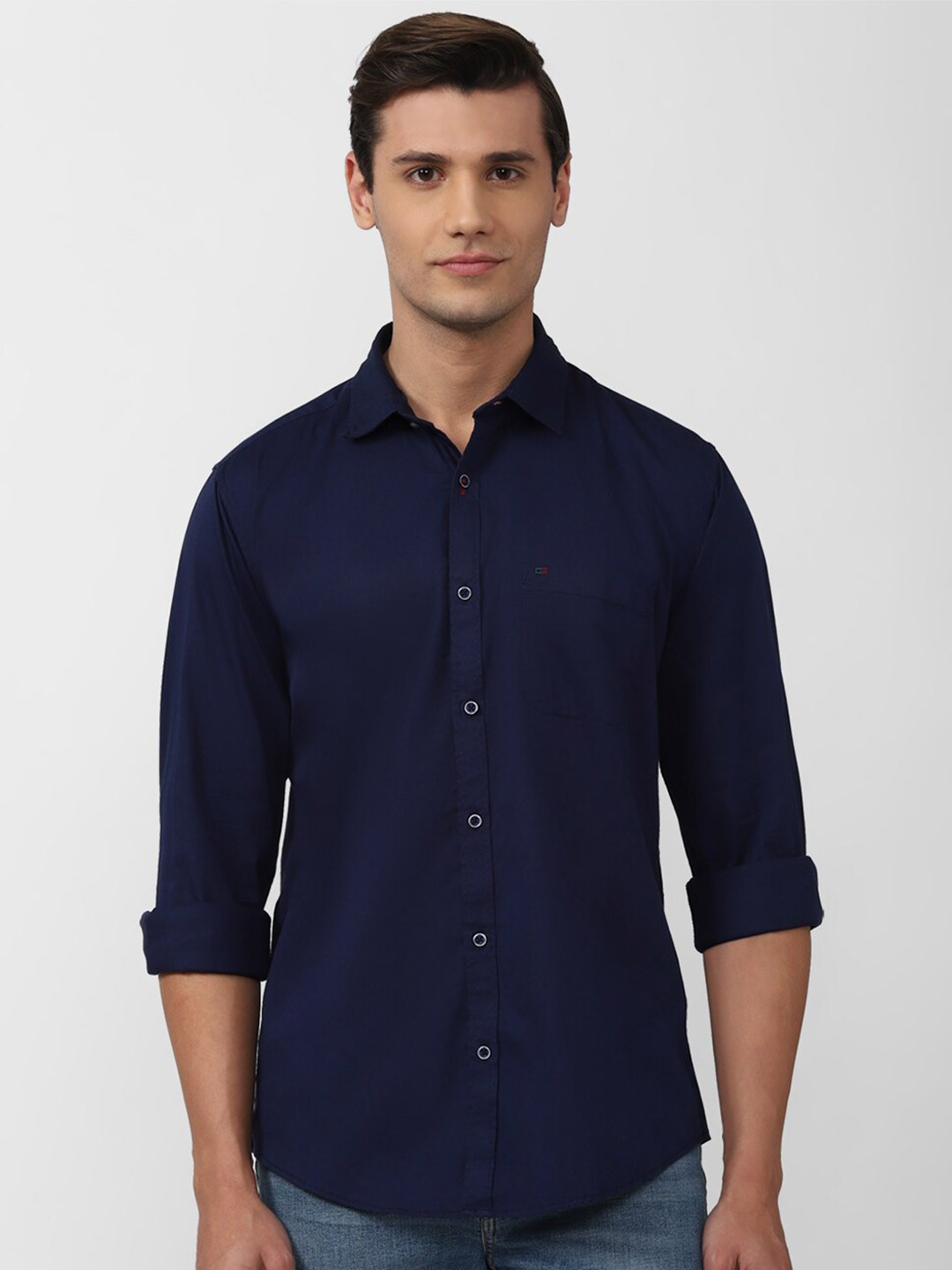 

Peter England Casuals Men Navy Blue Slim Fit Cotton Casual Shirt