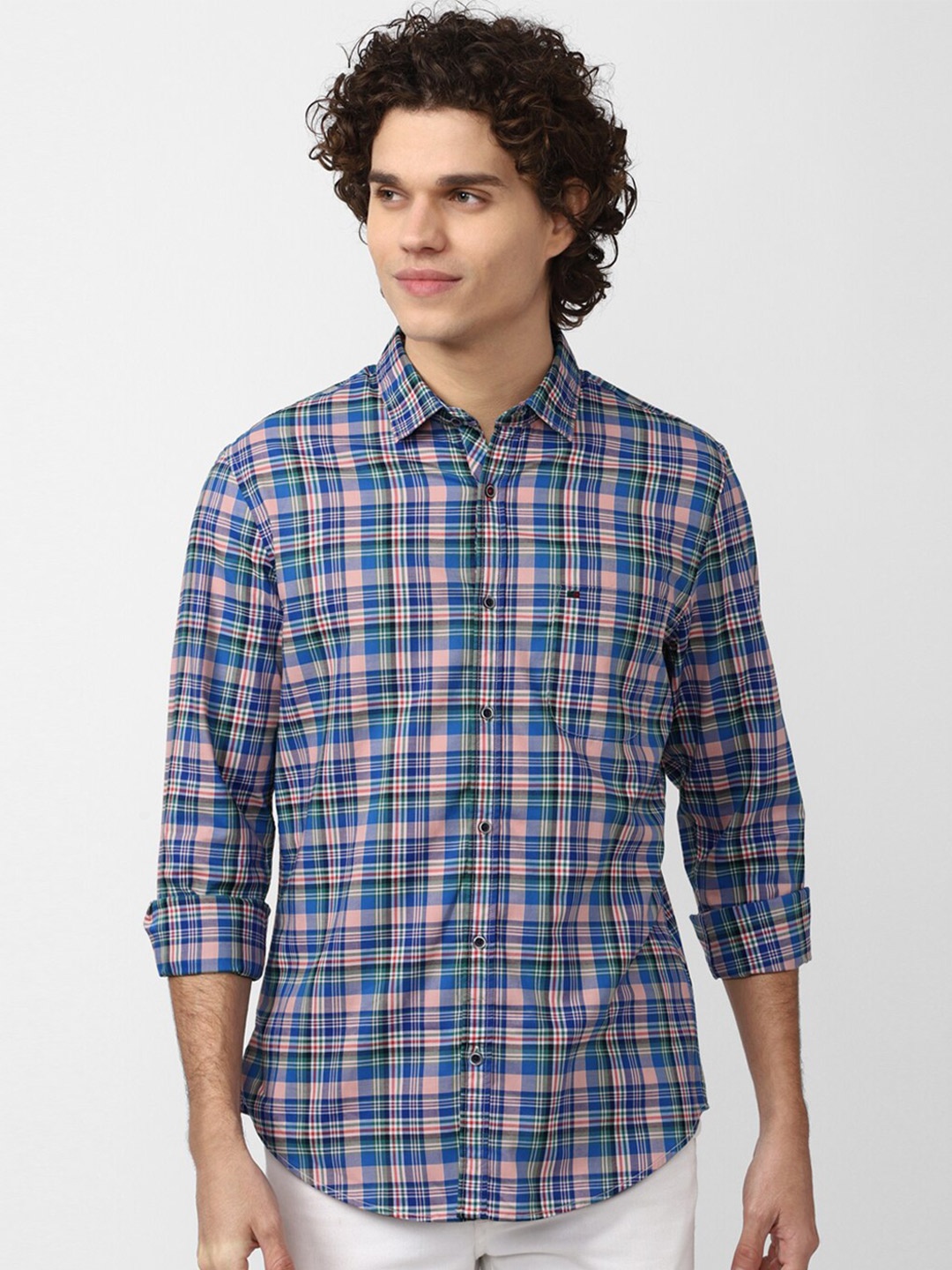 

Peter England Casuals Men Blue & Pink Slim Fit Checked Cotton Casual Shirt