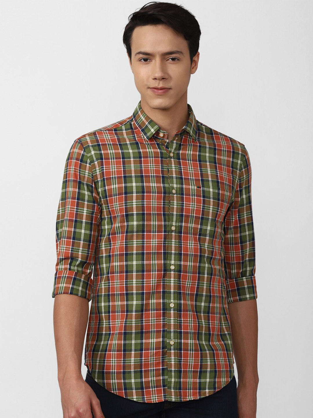 

Peter England Casuals Men Orange Slim Fit Tartan Checks Checked Cotton Casual Shirt