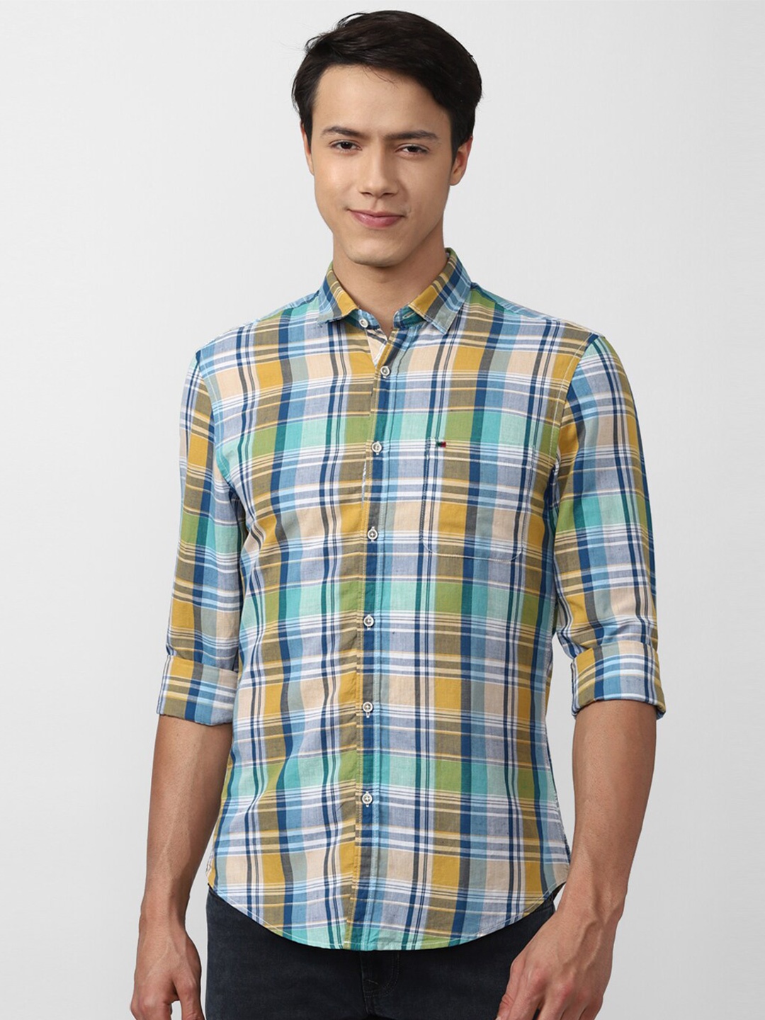 

Peter England Casuals Men Slim Fit Tartan Checks Checked Casual Shirt, Green