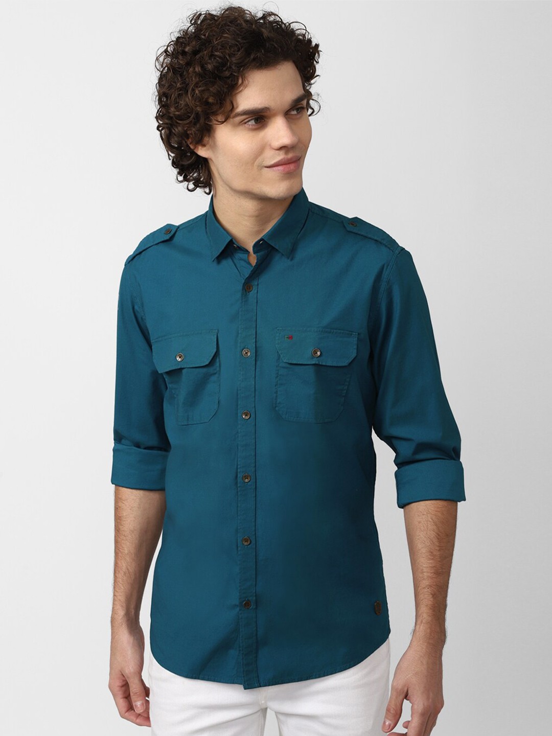 

Peter England Casuals Men Blue Slim Fit Cotton Casual Shirt