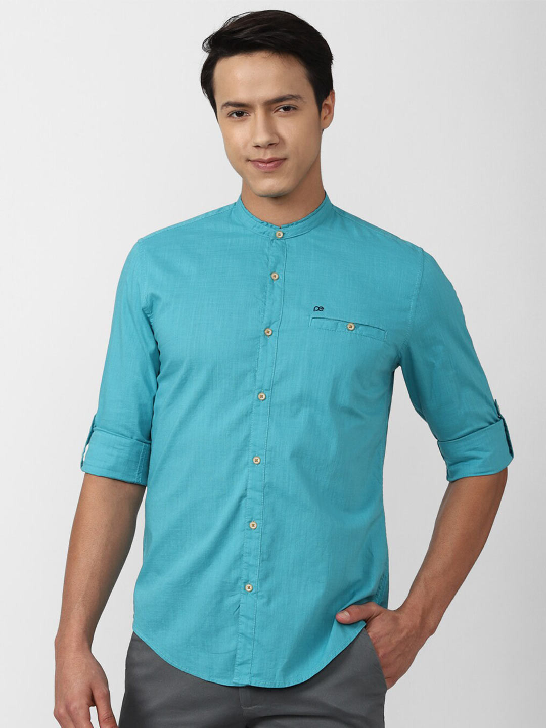 

Peter England Casuals Men Blue Slim Fit Casual Cotton Shirt