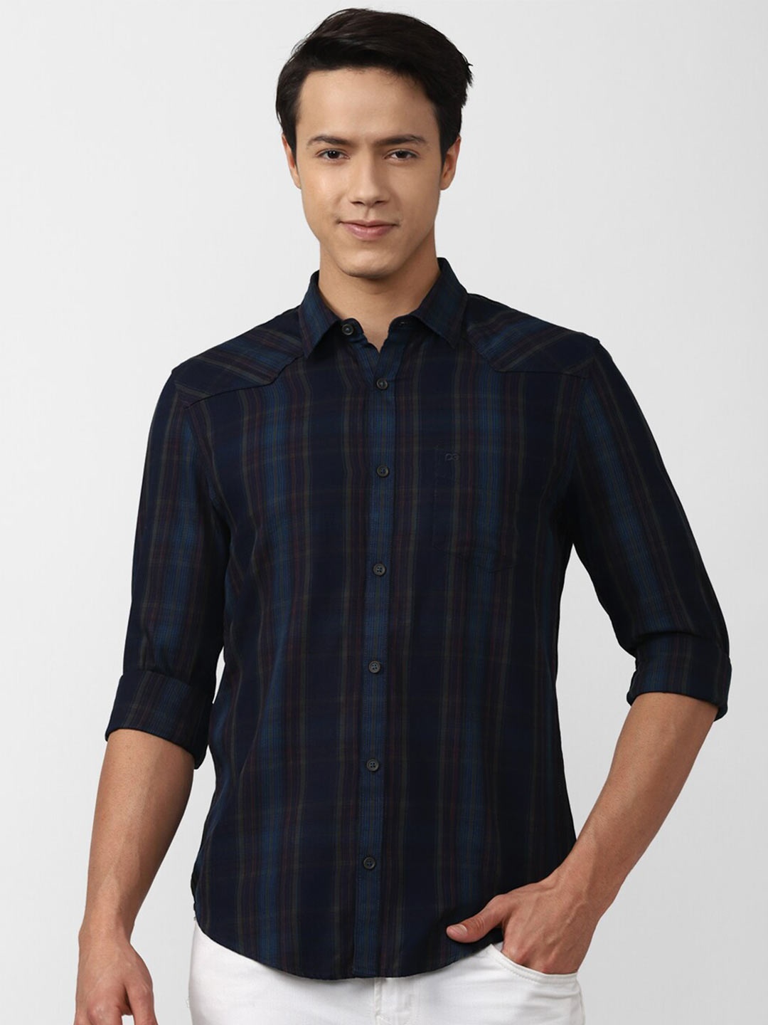 

Peter England Casuals Men Navy Blue Slim Fit Tartan Checks Checked Cotton Casual Shirt