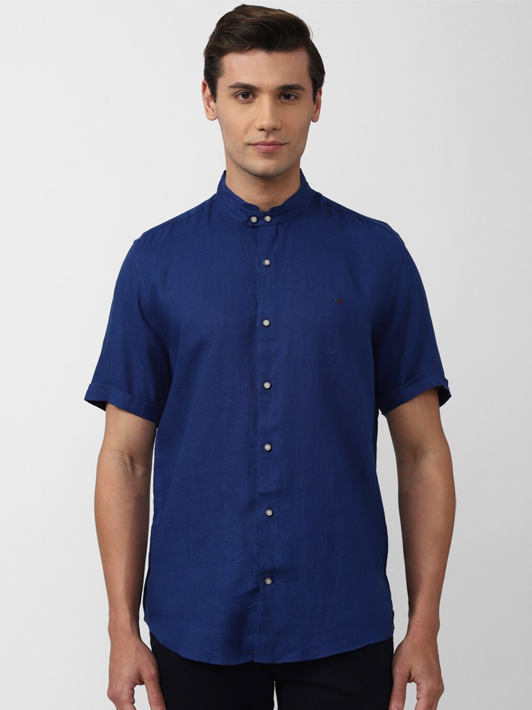 

Peter England Casuals Men Blue Slim Fit Linen Casual Shirt