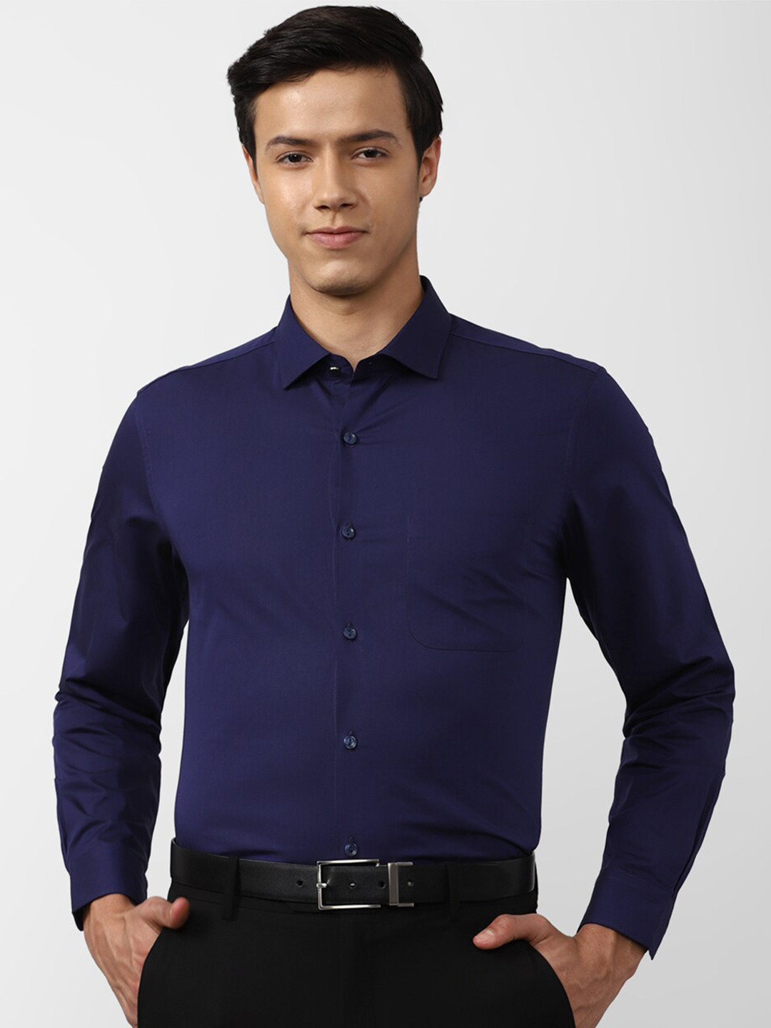 

Peter England Elite Men Navy Blue Slim Fit Cotton Formal Shirt