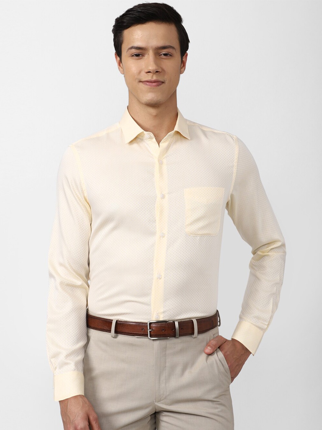 

Peter England Elite Men Beige Slim Fit Cotton Formal Shirt