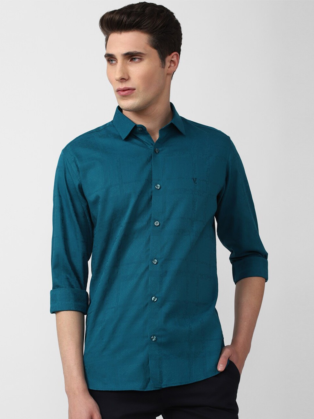 

V Dot Men Slim Fit Printed Pure Cotton Casual Shirt, Blue