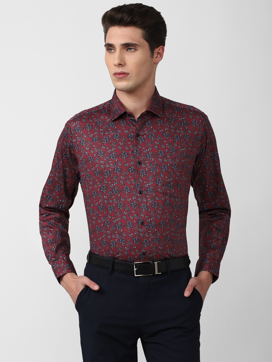 

Van Heusen Men Printed Pure Cotton Formal Shirt, Maroon