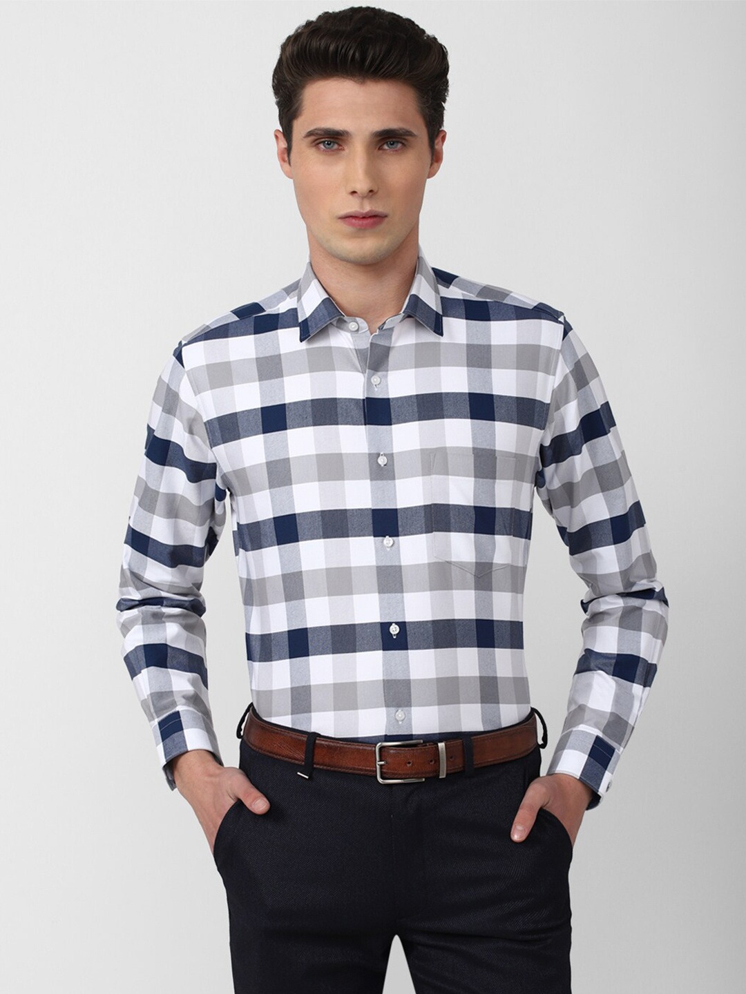 

Van Heusen Men White Checked Pure Cotton Formal Shirt