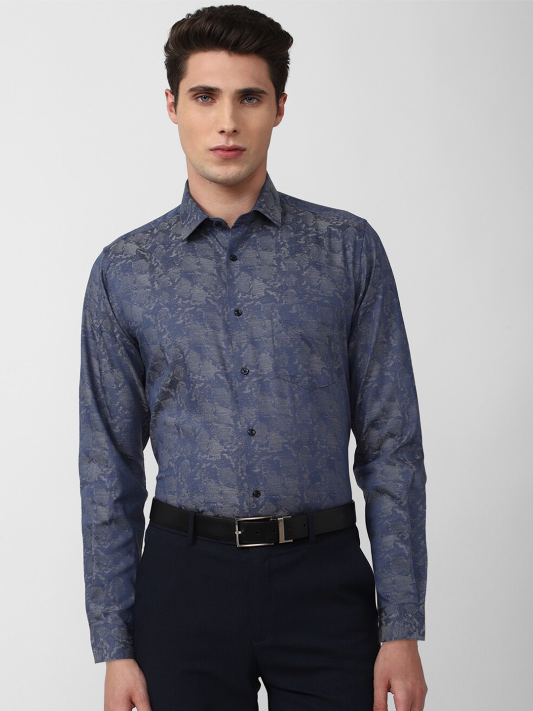 

Van Heusen Men Printed Pure Cotton Formal Shirt, Blue