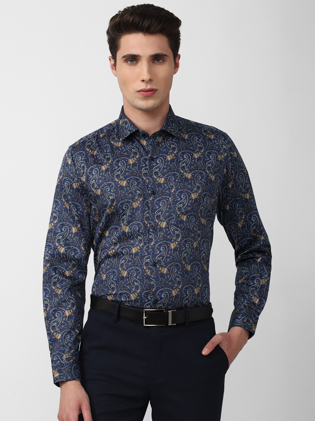 

Van Heusen Men Printed Pure Cotton Formal Shirt, Navy blue