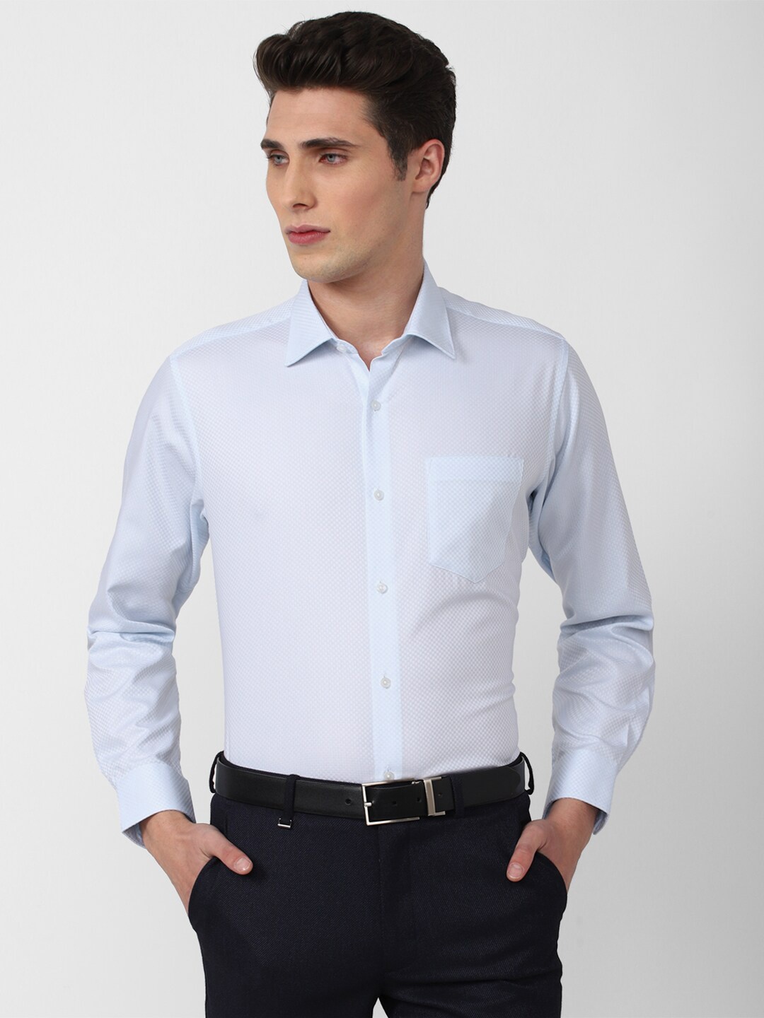 

Van Heusen Men Blue Pure Cotton Formal Shirt