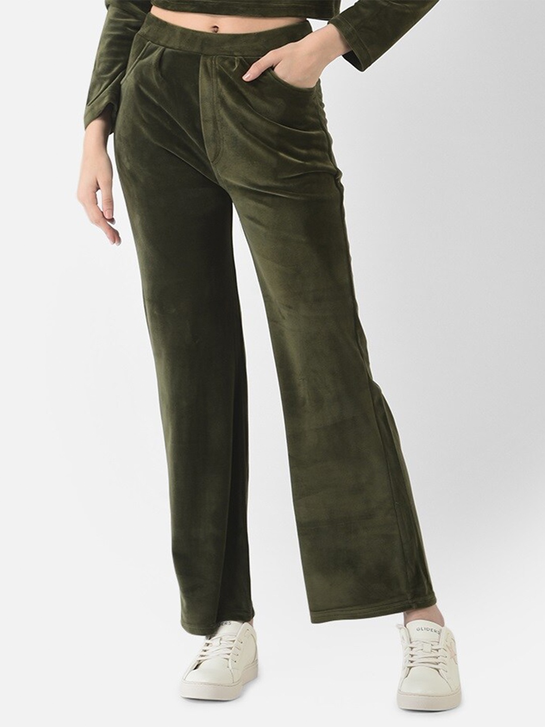 

FNOCKS Women Green Velvet Solid Palazzos