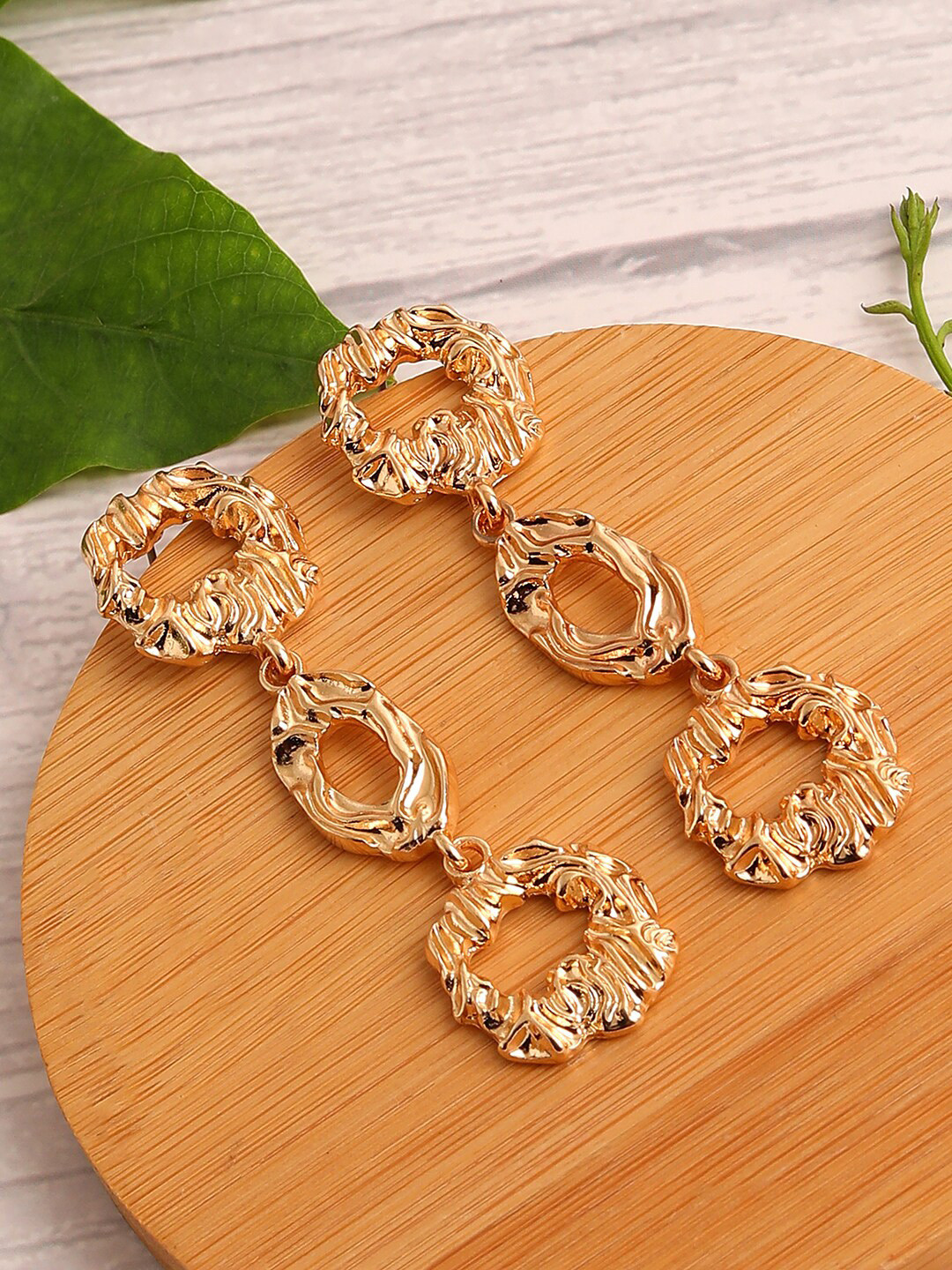 

SOHI Gold-Toned Contemporary Gold-Plated Drop Earrings