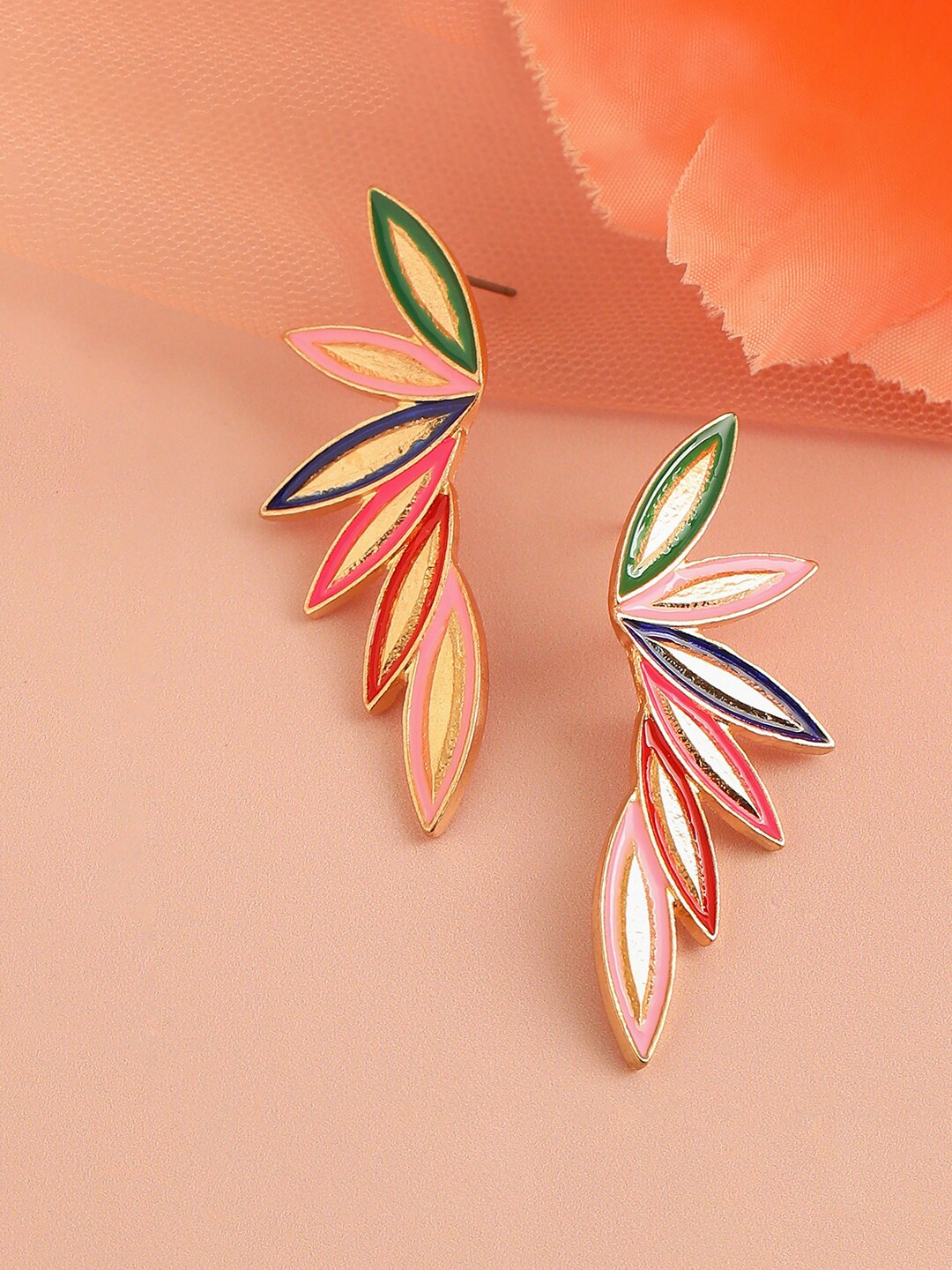 

SOHI Gold-Toned Contemporary Drop Earrings