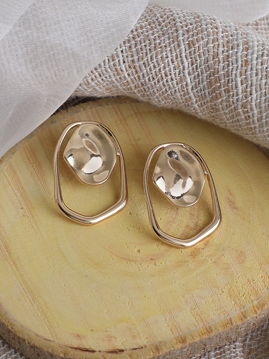 

SOHI Gold-Toned Contemporary Studs Earrings