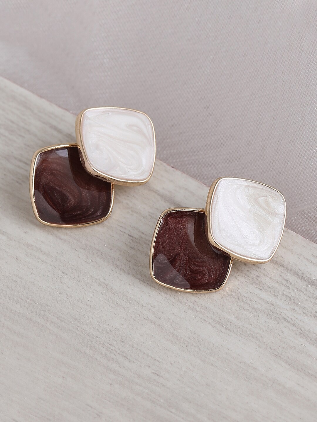 

SOHI White & Brown & Gold Plated Contemporary Studs Earrings