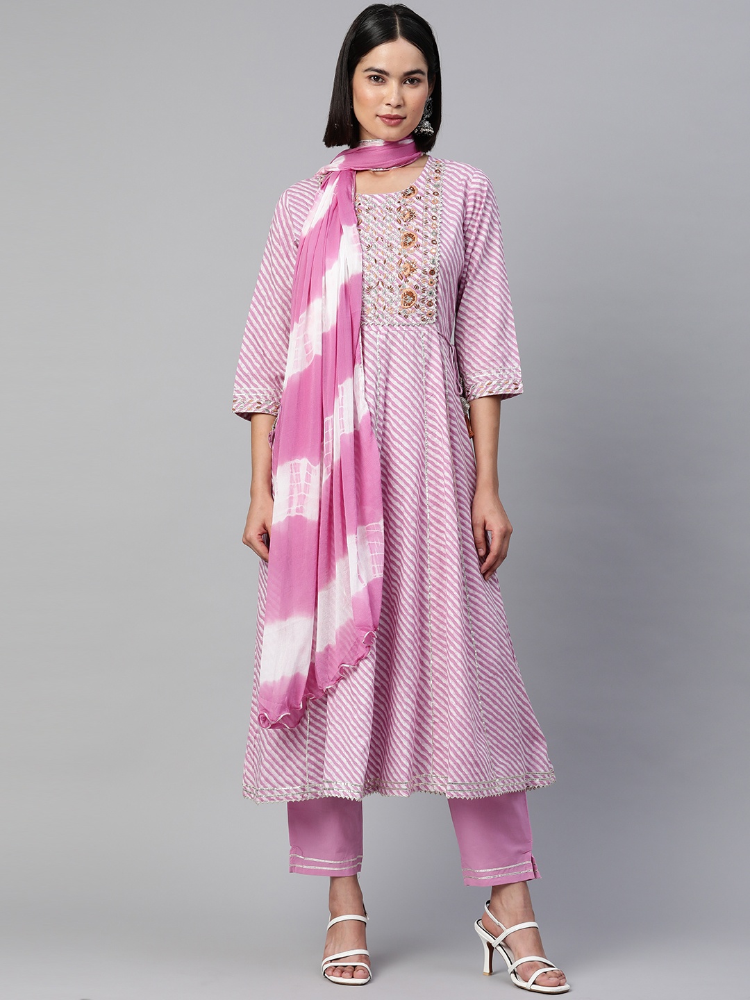 

Readiprint Fashions Women Mauve Leheriya Pure Cotton Kurta with Trousers & With Dupatta