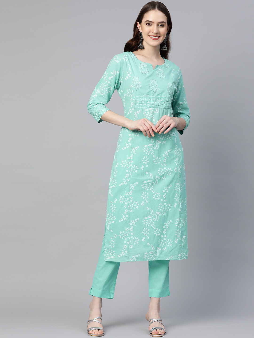 

Readiprint Fashions Women Sea Green Ethnic Motifs Embroidered Sequinned Pure Cotton Kurta with Trousers