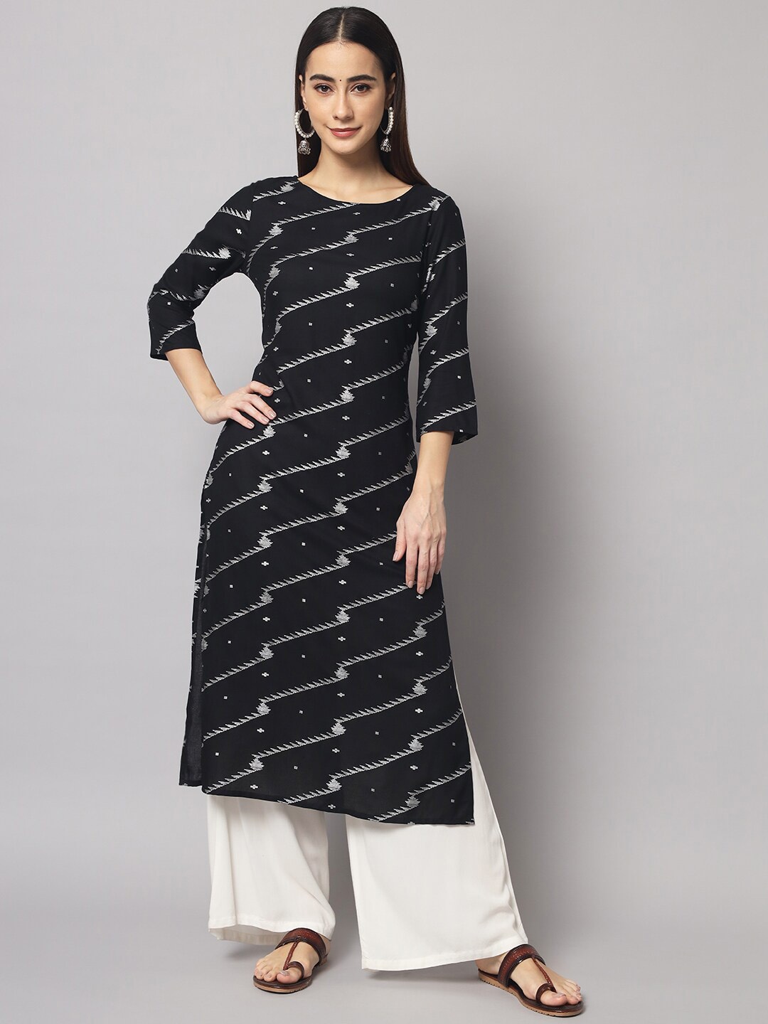 

Sutidora Geometric Printed Boat Neck Kurta, Black