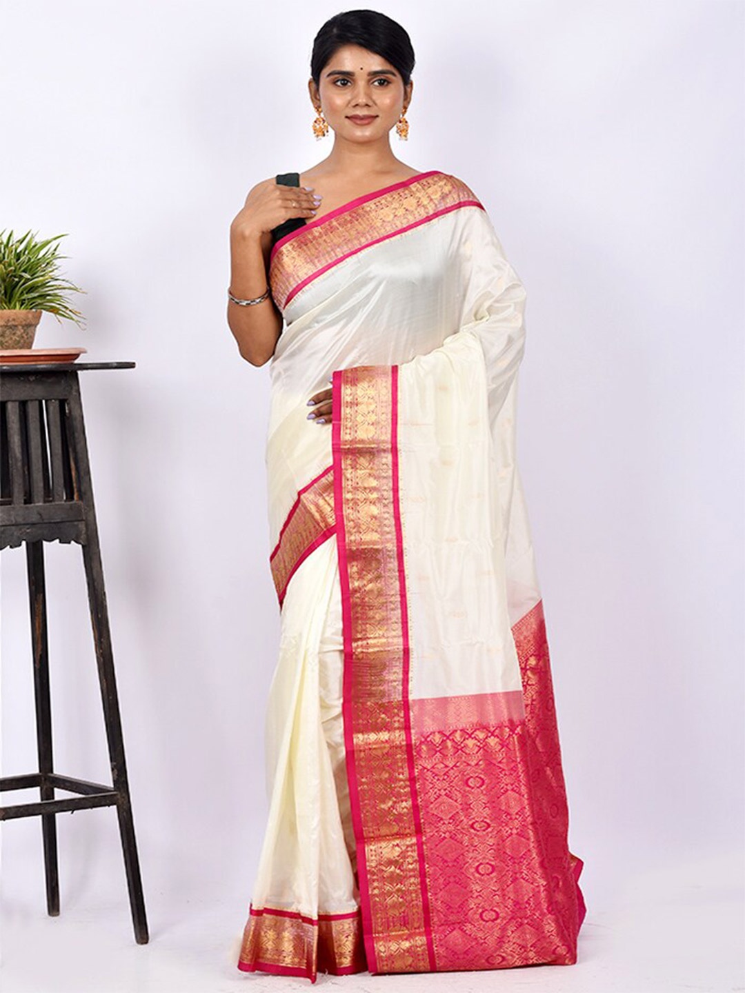 

AllSilks White & Pink Ethnic Motif Zari Pure Silk Kanjeevaram Saree