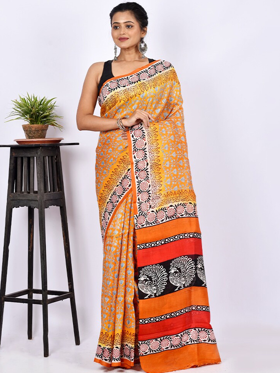 

AllSilks Orange & Mustard Ethnic Motifs Pure Silk Fusion Block Print Saree